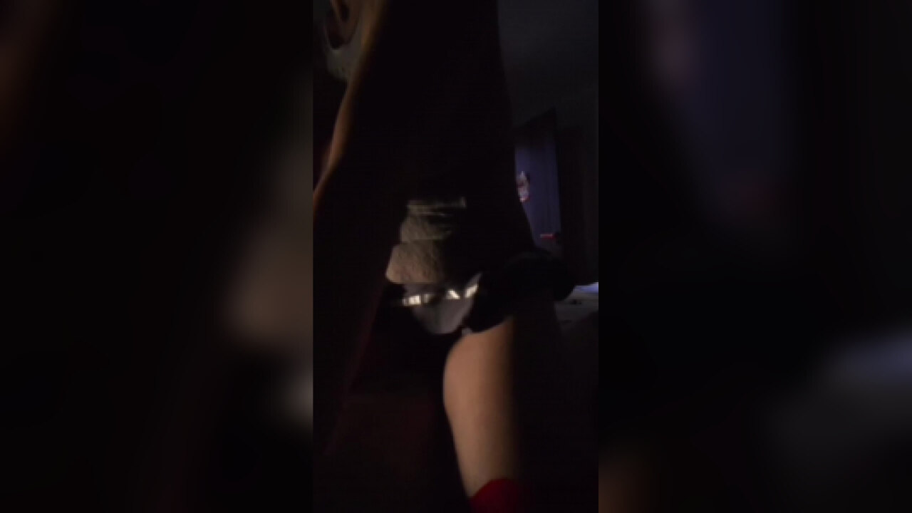 偷情少妇被艹喷多次，直呼受不了