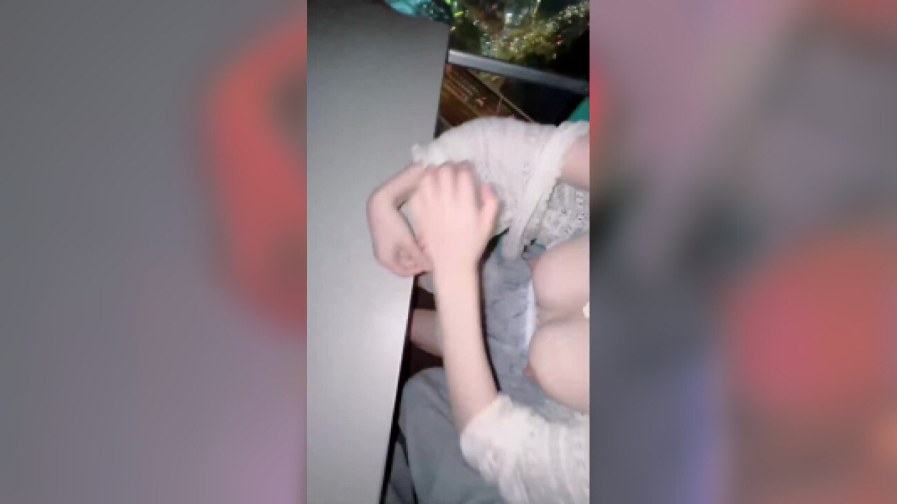 摩天轮的小妹妹（已成年）