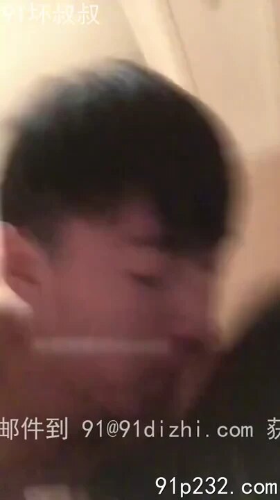 啊啊啊高潮了啦！校花抵挡不住体育生打桩攻势臣服在胯下