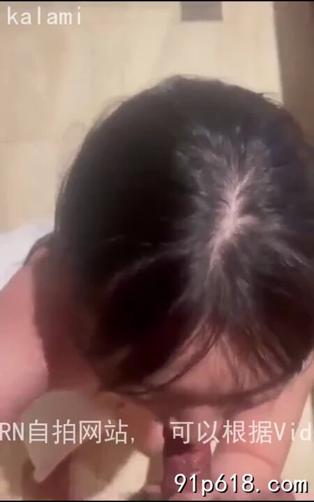 约炮38岁人妻，高潮的时候内射她都同意，不怕怀孕啊，这是真上头了